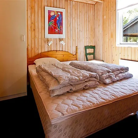 Hébergement de vacances Three-bedroom Holiday In *