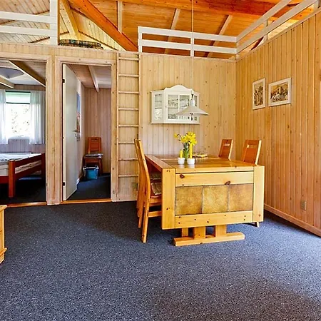 Hébergement de vacances Three-bedroom Holiday In *